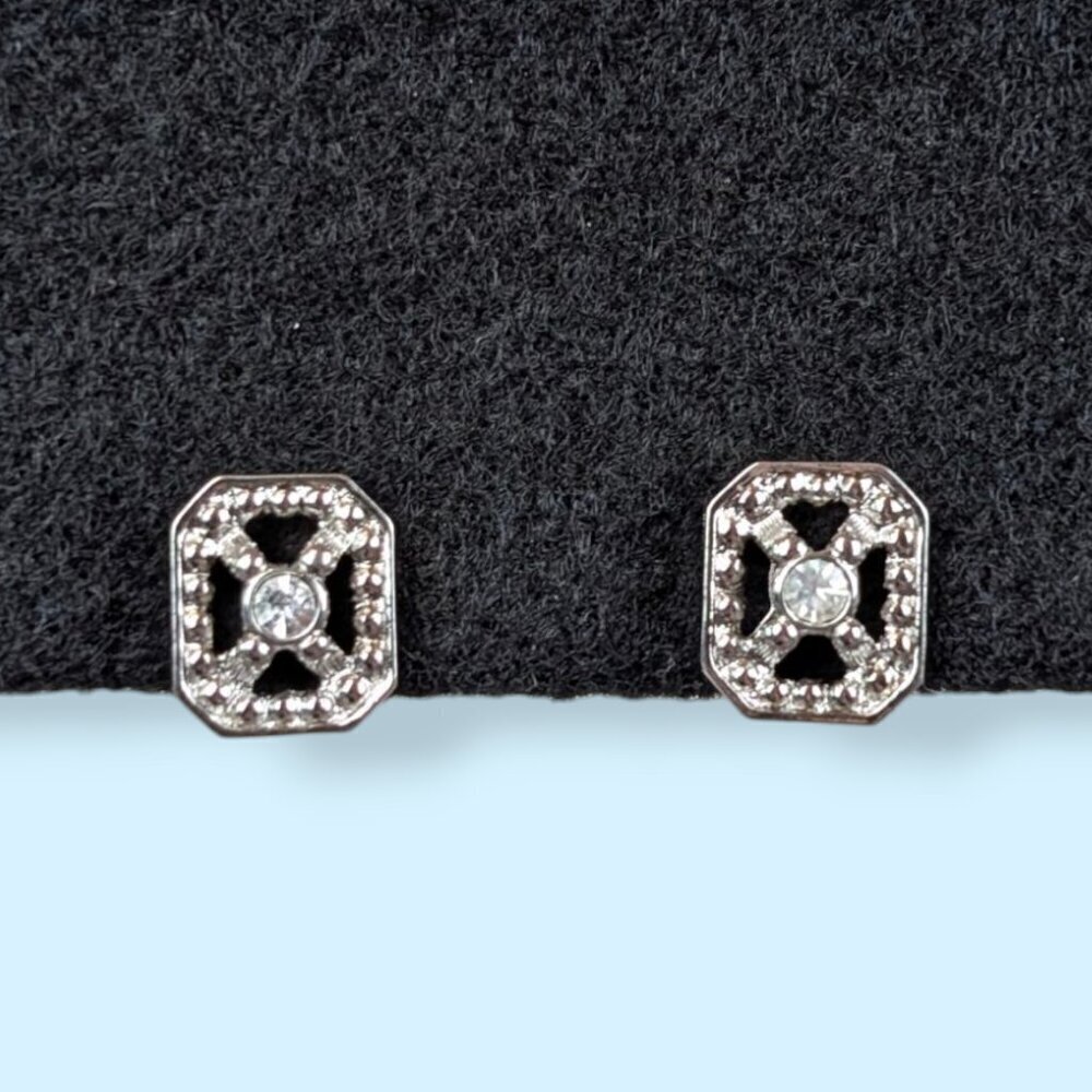 (2/$20) Vintage Rhinestone Cut Out Stud Earrings